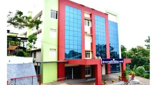 പാറശാല താലൂക്ക് ആശുപത്രിയിൽ നോക്കുകുത്തിയായി സ്പെഷ്യാലിറ്റി ബ്ലോക്ക്