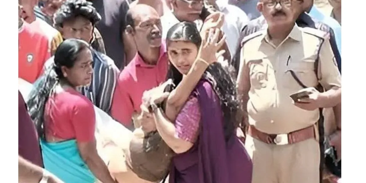 ‘ഓട്ടോ ഡ്രൈവർ പത്ത് ലക്ഷം തട്ടിയെടുത്ത് വഴിയിൽ തള്ളി’, തട്ടിപ്പ് നാടകവുമായി ഓമന;
