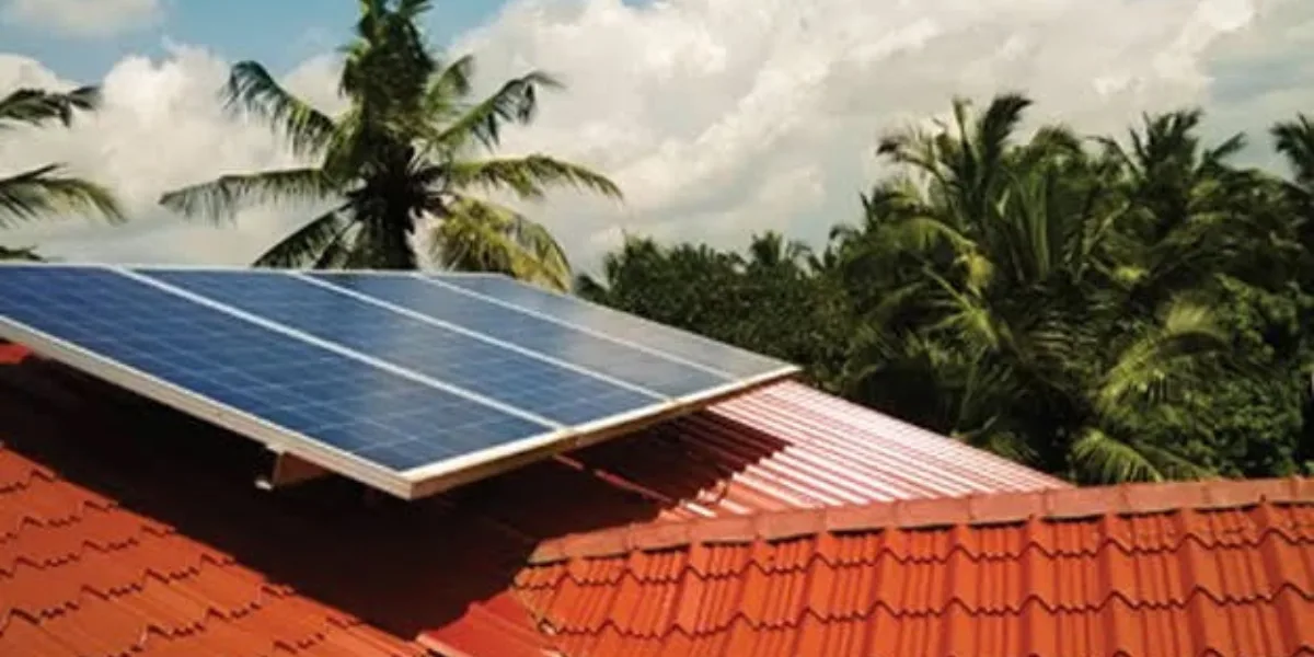 ജല വൈദ്യുതിയെ തോല്പിച്ച് സോളാർ,​ ഉത്പാദനശേഷി മറികടന്നു പുരപ്പുറ സോളാറിന് നന്ദി